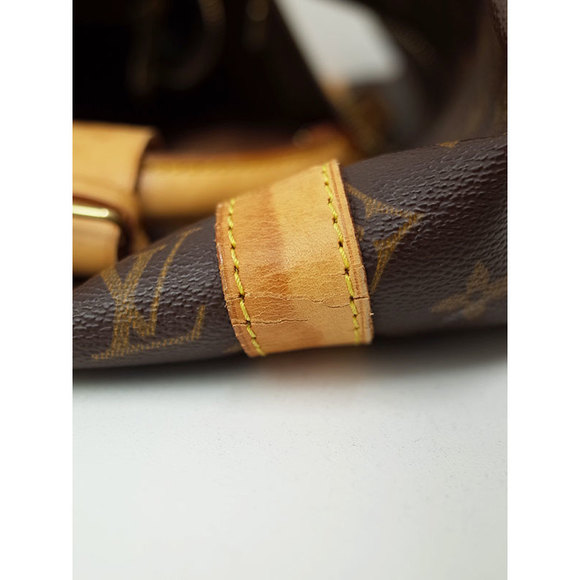 Louis Vuitton Travel Bandouliere Boston Keepall Monogram Bag - Picture 4 of 8